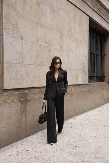 BLAZER OMBRO PREGAS BIANCA - PRETO