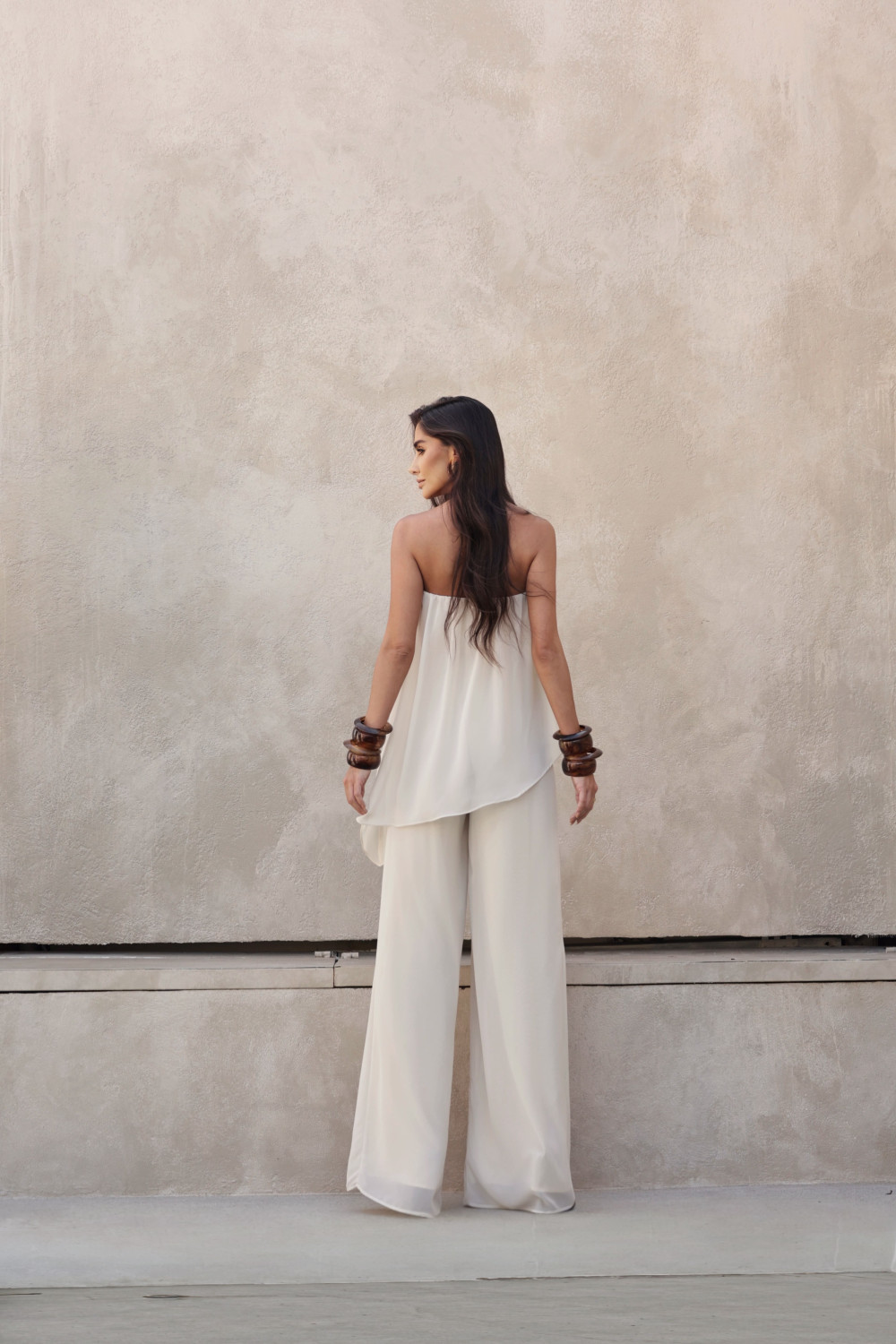 MACACÃO SAMIRA BLUSA ASSIMÉTRICA - AREIA