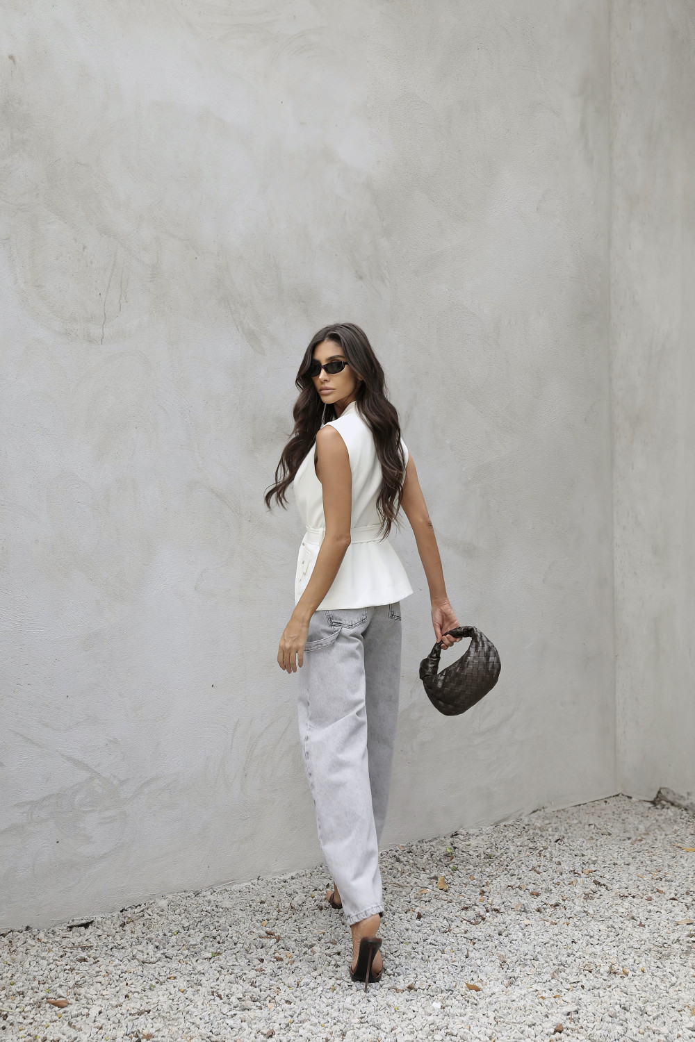 CALÇA JEANS TATI CINTURA ALTA WIDE LEG - CINZA