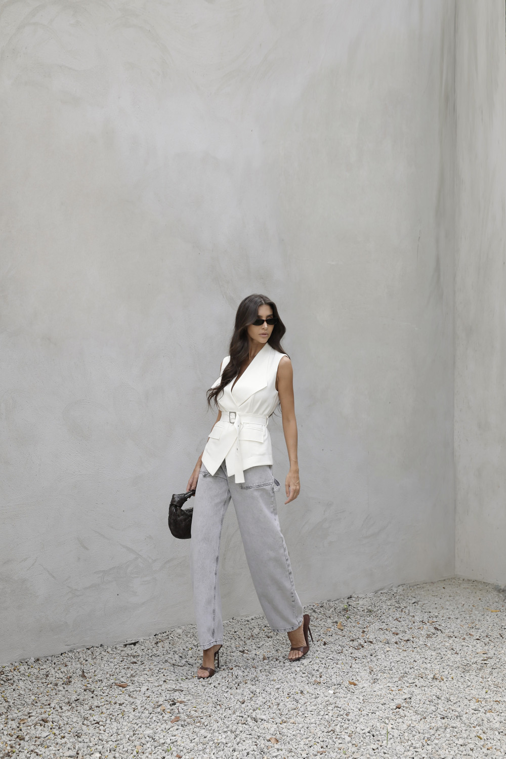 CALÇA JEANS TATI CINTURA ALTA WIDE LEG - CINZA