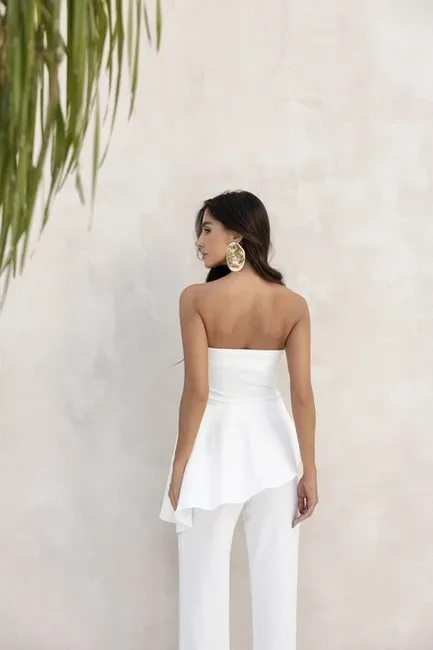 CONJUNTO BLUSA ASSIMÉTRICA BABADO - BRANCO