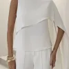 CONJUNTO ALFAIATARIA CALÇA E BLUSA ASSIMÉTRICA - OFF WHITE