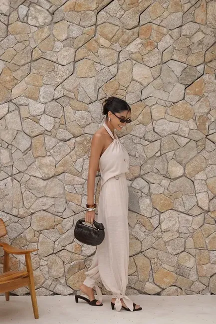 CONJUNTO CHLOÉ BLUSA FRENTE ÚNICA - AREIA