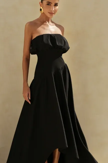 VESTIDO MIDI HELENA SAIA ASSIMÉTRICA - PRETO