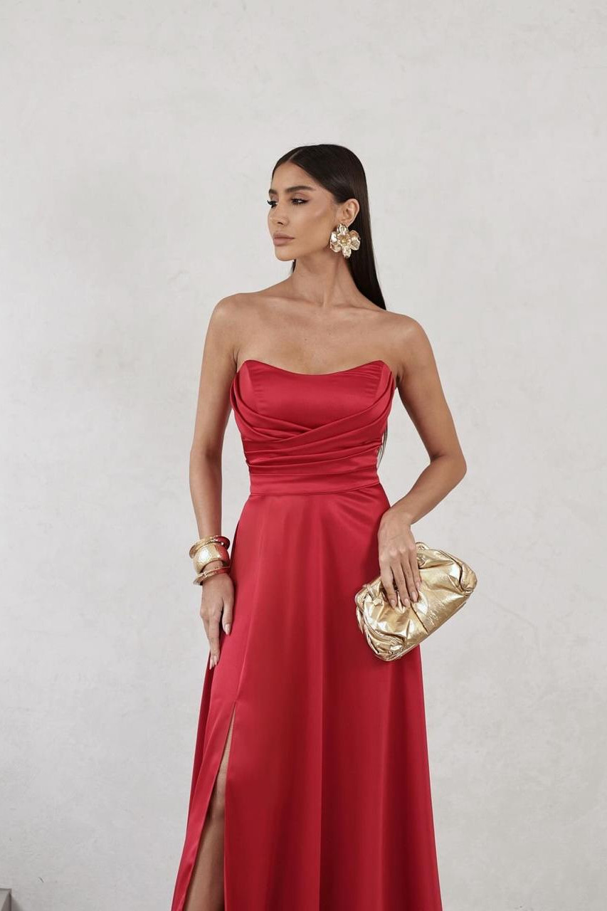 VESTIDO DE FESTA BRENDA T.Q.C LONGO FENDA - VERMELHO